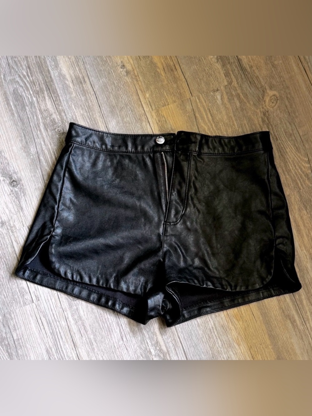 H&M Black High-Waist Faux Leather Shorts with Side Panels